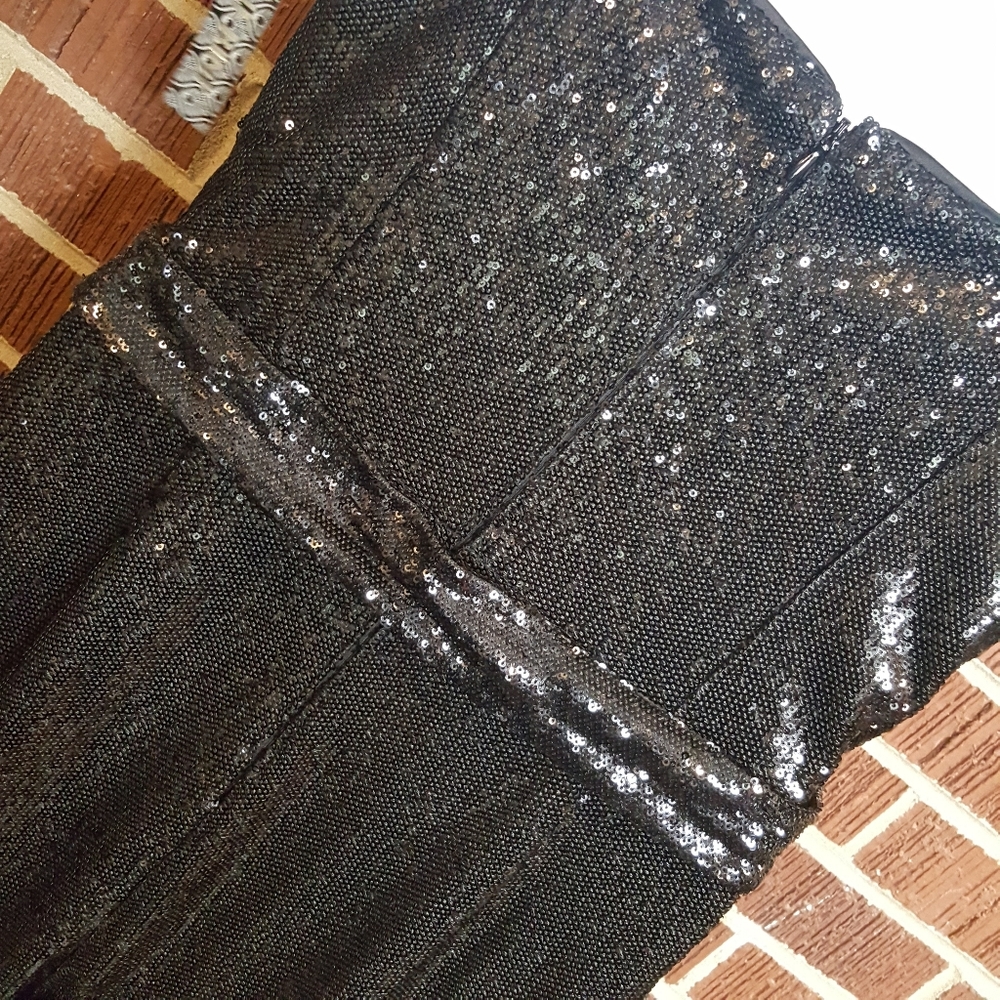 Gianni Bini Maren Sequin Shine Bright Jumpsuit NWT - Picture 9 of 13
